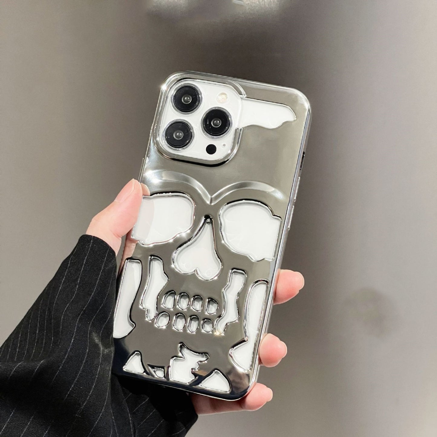 Skull-Gold Luxury: Cover Teschio 3D Metal (Iphone 13-14-15-16 / 14-15-16 Plus / 13-14-15-16 Pro / 13-14-15-16 Pro Max