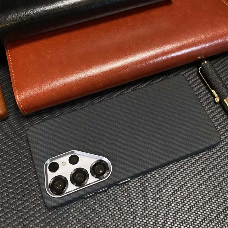 Cover Mag Carbon Alloy (MagSafe + Alloy Lens) (Samsung Galaxy S26Ultra/S26/S25/S24/S23/Ultra/Plus)