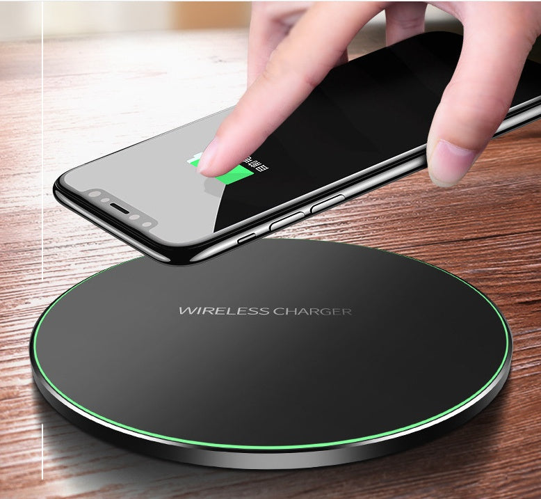 Dual-Fast Wireless Pad: iPhone & Samsung