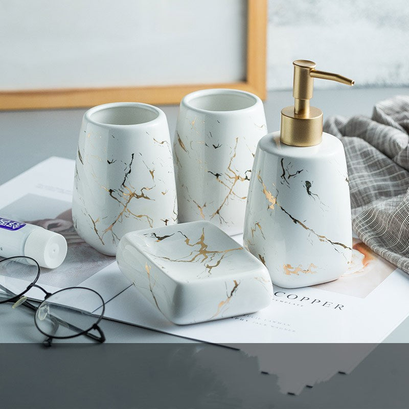 Kit Accessori Essential Bath Coordinato