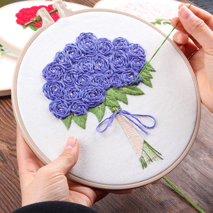 Handmade Masterpiece - Kit Ricamo Tradizionale Fatto a Mano