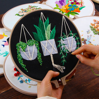Handmade Masterpiece - Kit Ricamo Tradizionale Fatto a Mano
