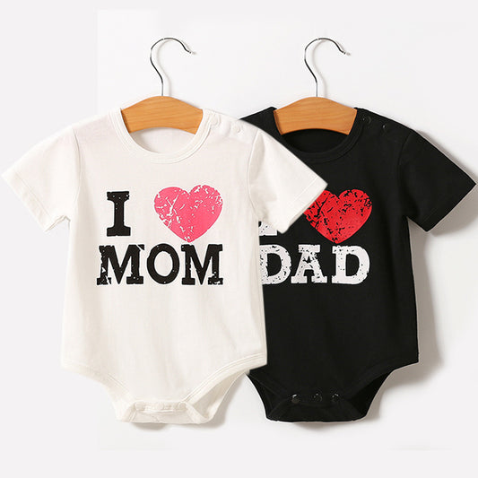 Mummy & Daddy – Body Triangolare I Love Mom/Dad (1-3 mesi, 6-9 mesi, 9-12 mesi, 12-18 mesi)
