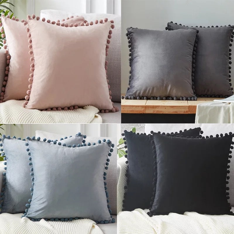 Velvet Sphere Lace – Cuscino a Sfera in Velluto con Finiture in Pizzo