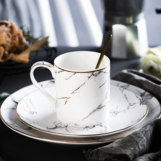 White Marble Aura – Tazza in Ceramica Effetto Marmo