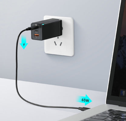Turbo-Wall Charger: Alimentatore Rapido Universale