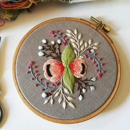 Handmade Masterpiece - Kit Ricamo Tradizionale Fatto a Mano