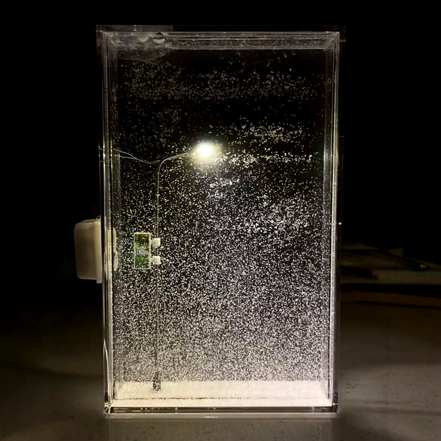Snowy DIY Nightlight – Kit Paesaggio Innevato con Luci LED (Fai-da-te)