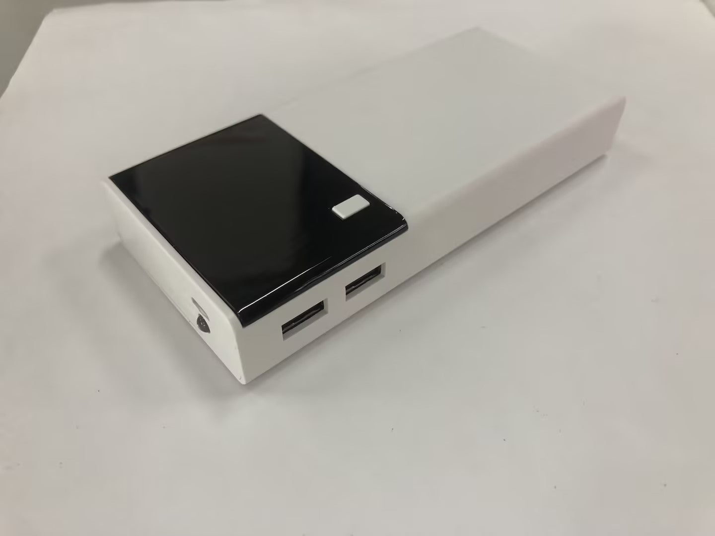 Black-Edition 20.000: Power Bank High-Capacity