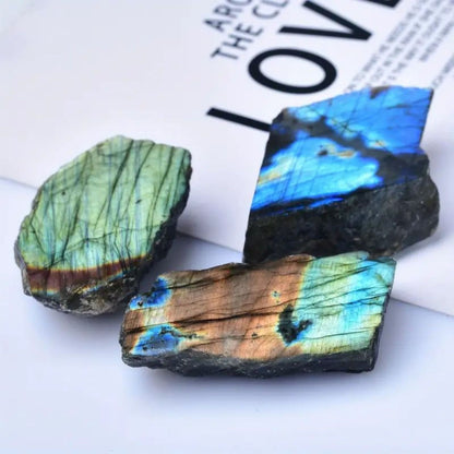 AuroraStone - Labradorite Grezza Iridescente