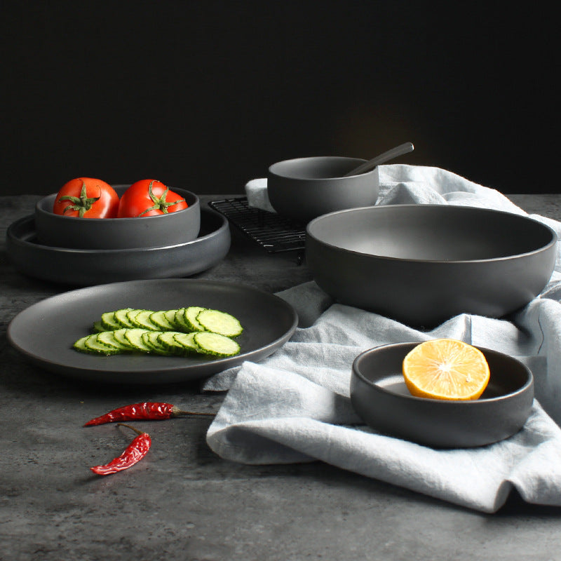 Set Ceramica Nordica: Piatti Bistecca e Ciotole Riso