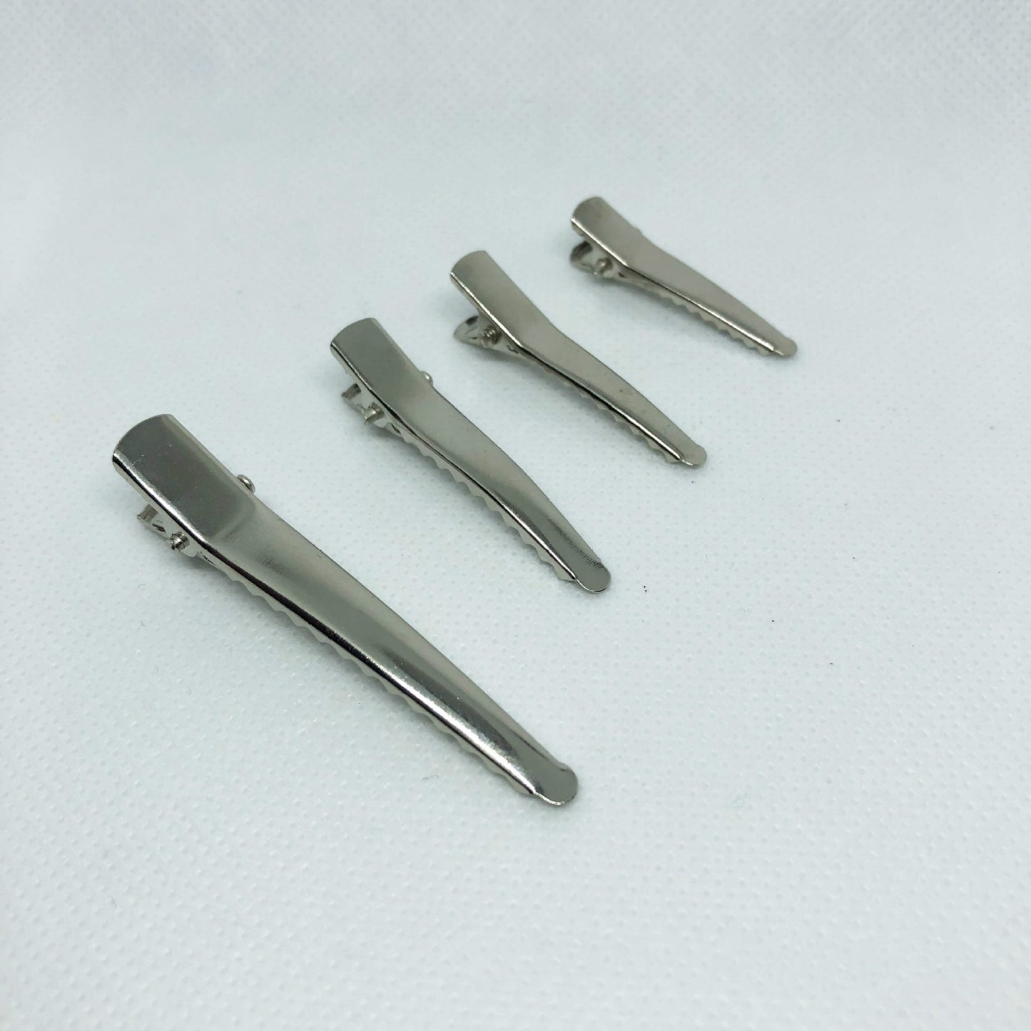 Clip quadrata in metallo