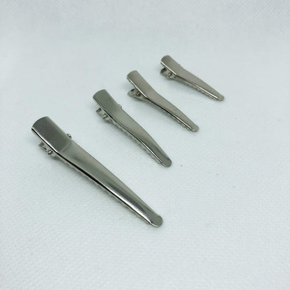 Clip quadrata in metallo