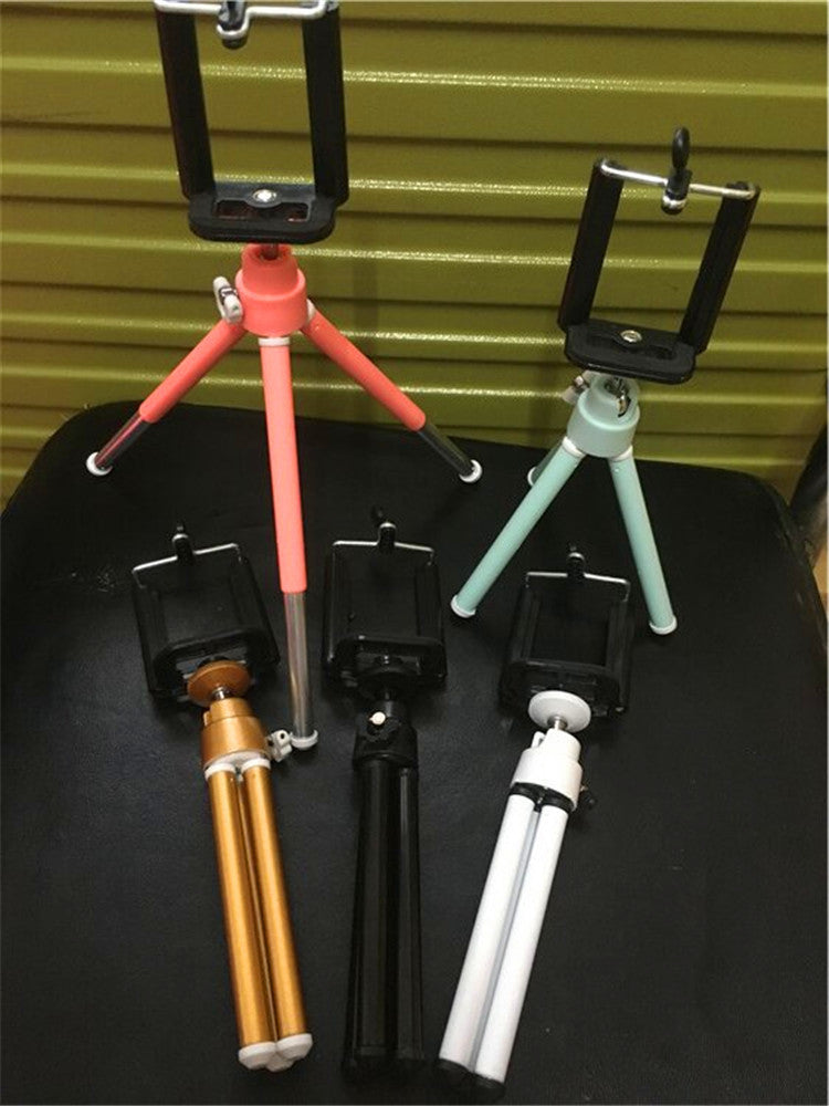 Desktop Live-Stand: Supporto Treppiede Colorato