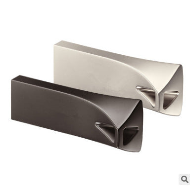 Mini Flash Drive Triangolare in Metallo - Design Compatto (8GB / 16GB / 32GB / 64GB / 128GB / 1T)