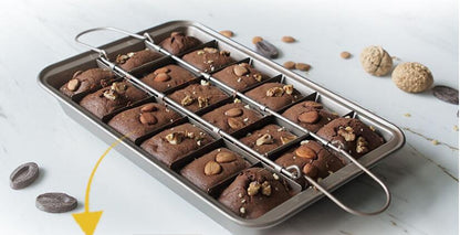 Square Brownie Master – Stampo Quadrato Professionale per Brownie e Pane
