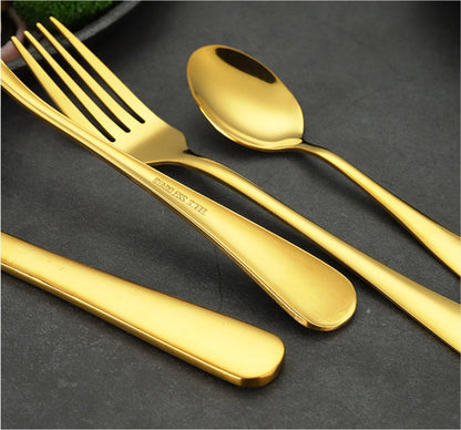 Nile Royal Gold - Set Posate 24 Pezzi con Valigetta Luxury