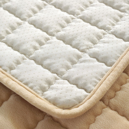 Quilted Comfort Cover – Copridivano Trapuntato ad Alta Resistenza (S-4XL)