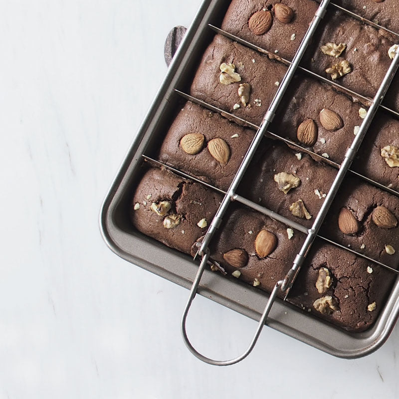 Square Brownie Master – Stampo Quadrato Professionale per Brownie e Pane