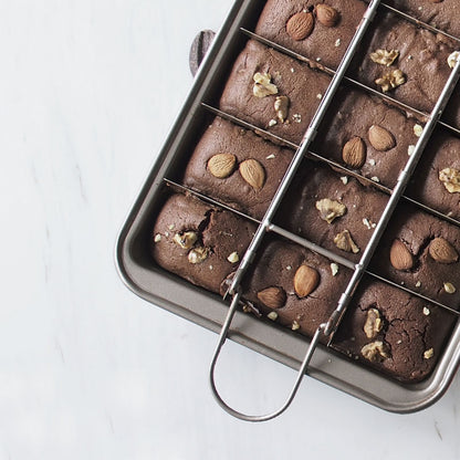 Square Brownie Master – Stampo Quadrato Professionale per Brownie e Pane