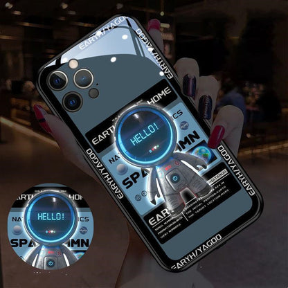 Glow-Astro: Cover Astronauta Luminosa (Iphone 13-14 / 13 Mini / 14 Plus / 13-14 Pro / 13-14 Pro Max)