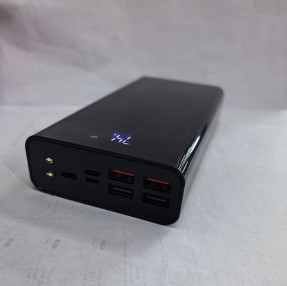 Titan-Charge 30.000: Power Bank Ultra-Capacità