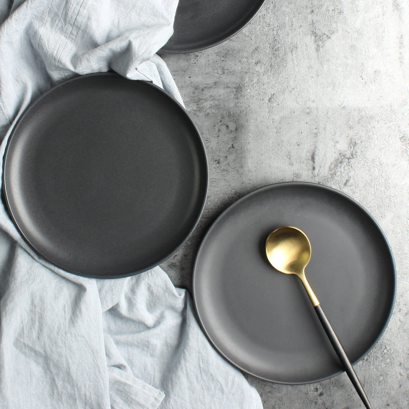 Set Ceramica Nordica: Piatti Bistecca e Ciotole Riso